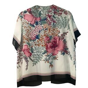 Vintage Short Sleeve Floral Kimono Pink White Lightweight Shangri La SM/MED